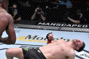 UFC: Фрэнсис Нганну нокаутировал американца Стипе Миочича. Видео