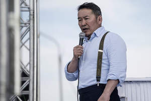 Президента Монголии закроют на карантин по коронавирусу