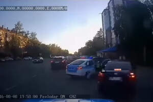 За пьяным водителем устроили погоню в Павлодаре. Видео