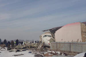 Пострадавшие в авиакатастрофе самолета Bek Air идут на поправку