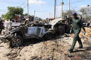 Страшный теракт произошел в Сомали, около 100 человек погибли — видео