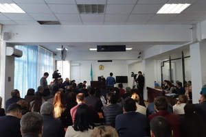 Суд над Жомартом Ертаевым начался в Алматы