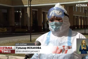 Бросаются с кулаками. Зараженные с COVID нападают на казахстанских врачей