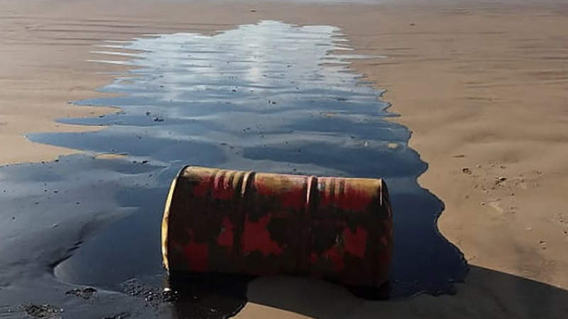 «Ценовая война? Нет, не слышали». Нефть используют как оружие политики