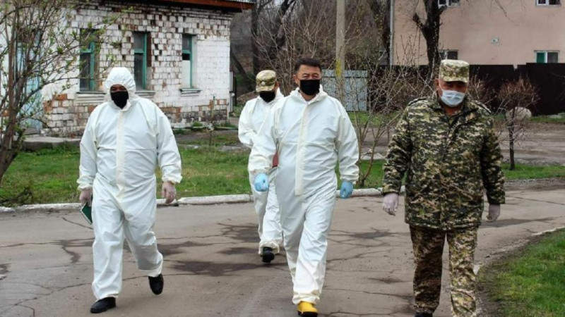 Комендантский час вводят в Бишкеке