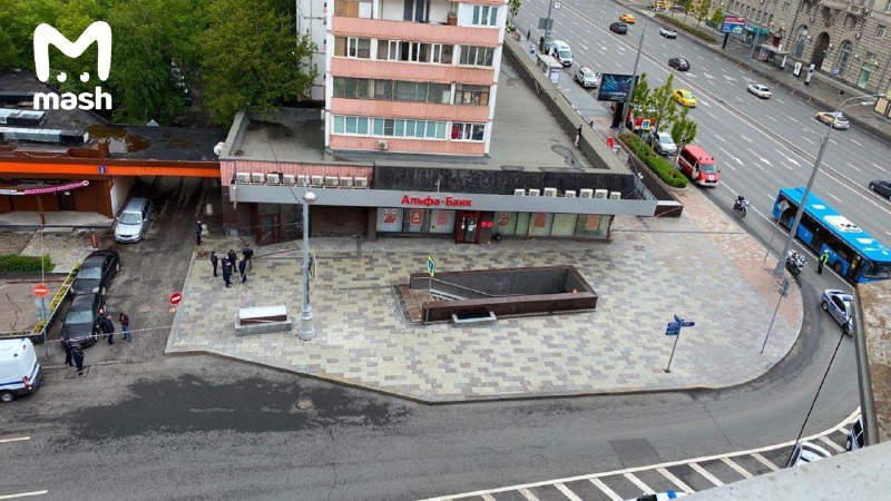 Офис «Альфа-банка» в центре Москвы захватил террорист. Подробности