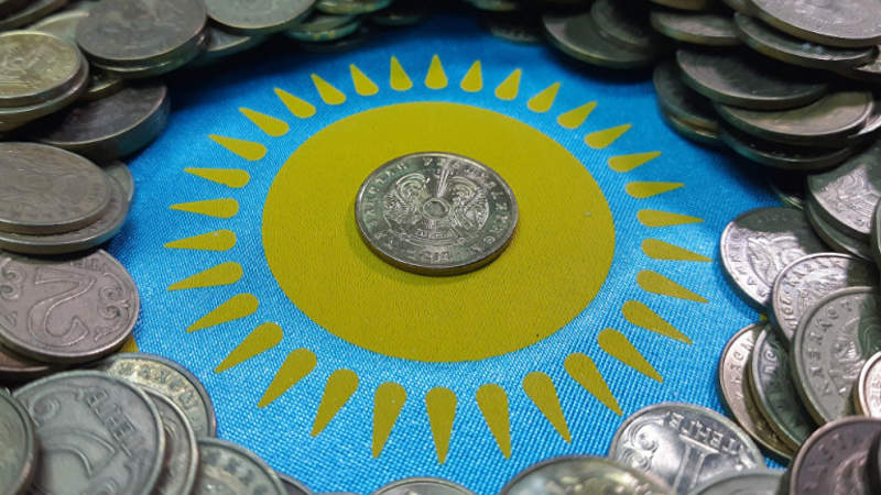 42500 тенге. Изменились правила выплаты пособия в Казахстане — Минтруда