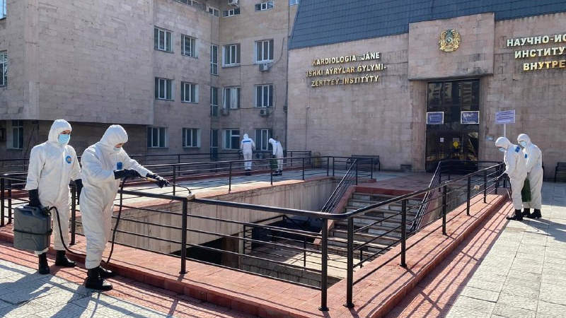 Четверо контактных с умершей от коронавируса казахстанкой не заражены