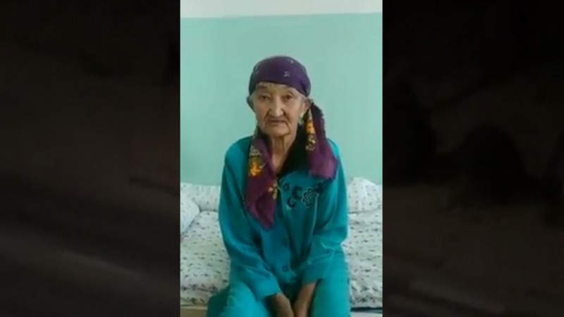 Почти 90-летняя бабушка вылечилась от COVID в Алматинской области. Видео